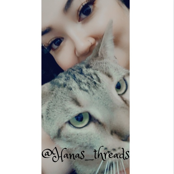 Welcome to my closet! - Picture 5 of 8